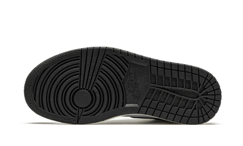 air-jordan-1-high-lucky-green-519176_5000x