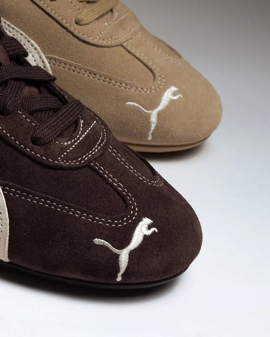 Sneakers discretas para un look formal