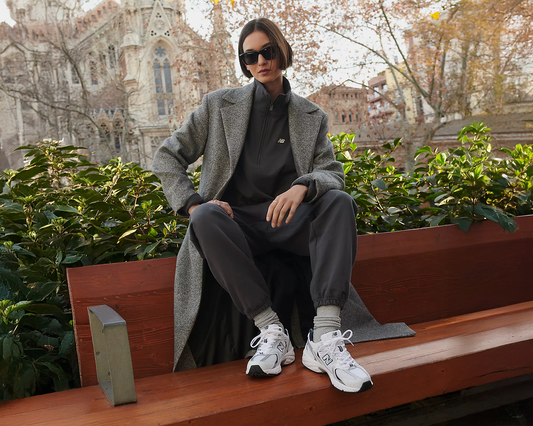 chica New balance 530