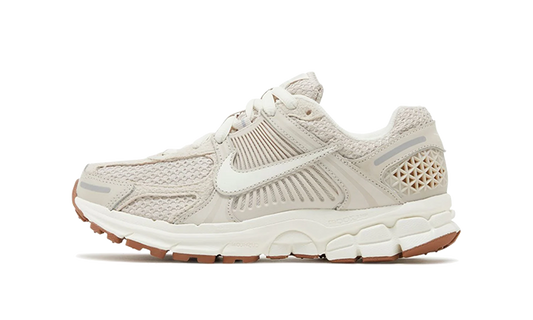 Nike Zoom Vomero 5 Light Orewood Brown