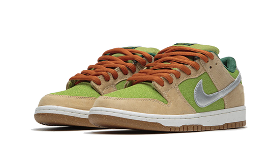 SB Dunk Low Escargot