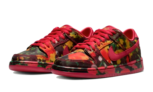 SB Dunk Low The Wizard of Oz Poppy Field