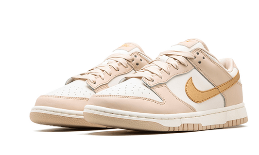 Dunk Low Phantom Metallic Gold