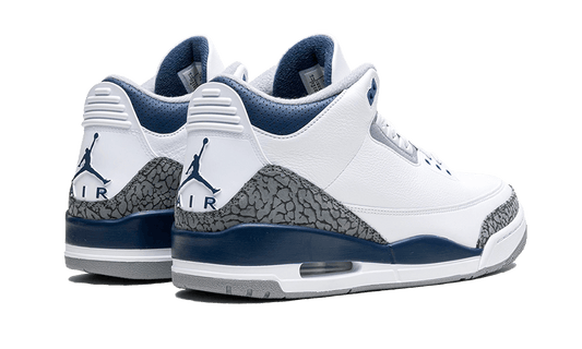 Air Jordan 3 Retro Midnight Navy