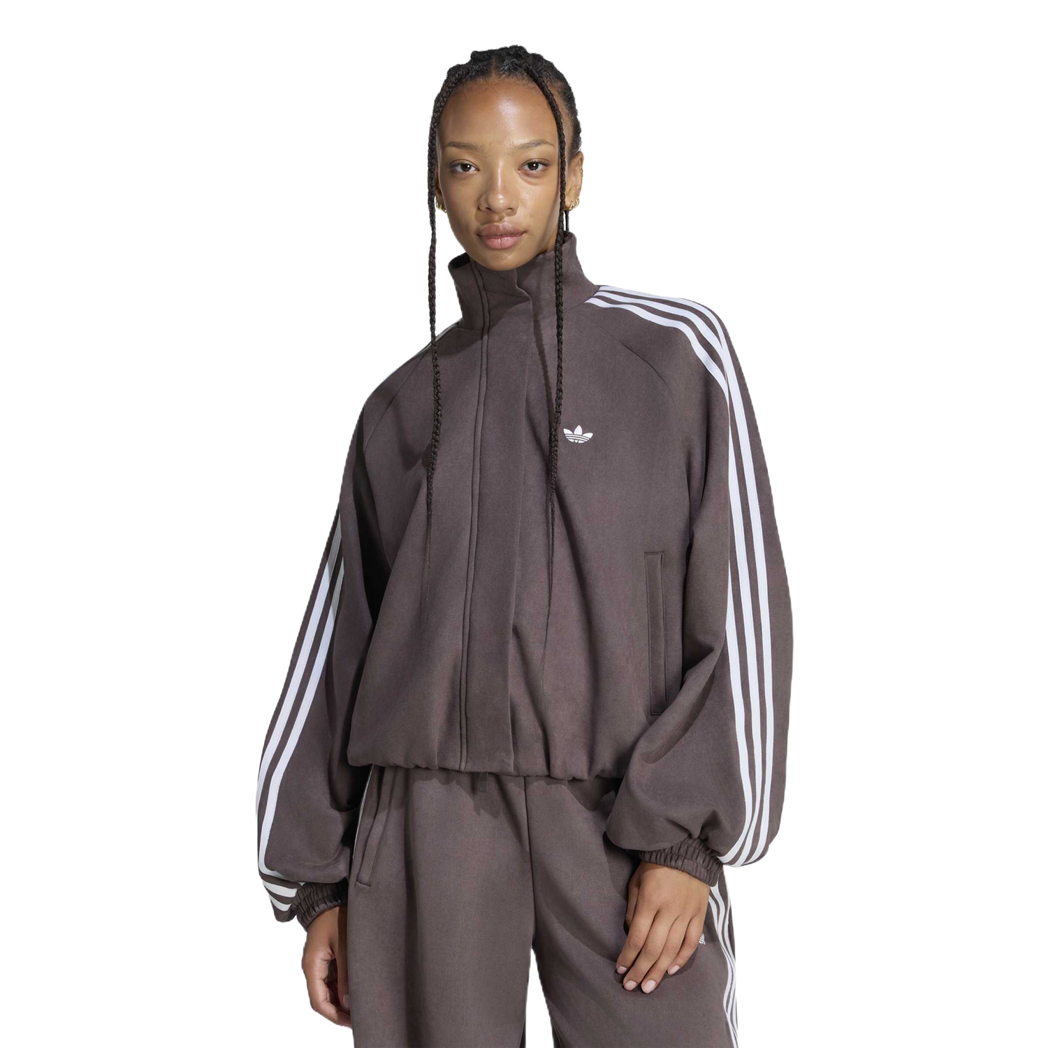 Chaqueta Adidas Faux Suede Track Top Auco – en modelo
