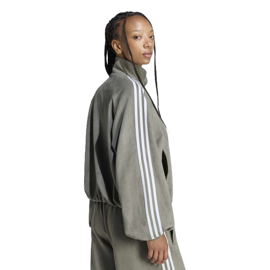 Geacă Adidas Faux Suede Track Top Olive Strata – pe model – vedere din spate