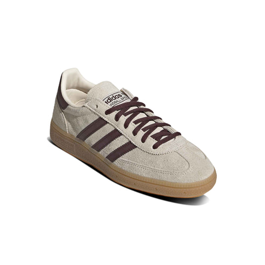 Adidas Mujer Handball Spezial Wonder White Aurora Ruby Gum – vista delantera en ángulo