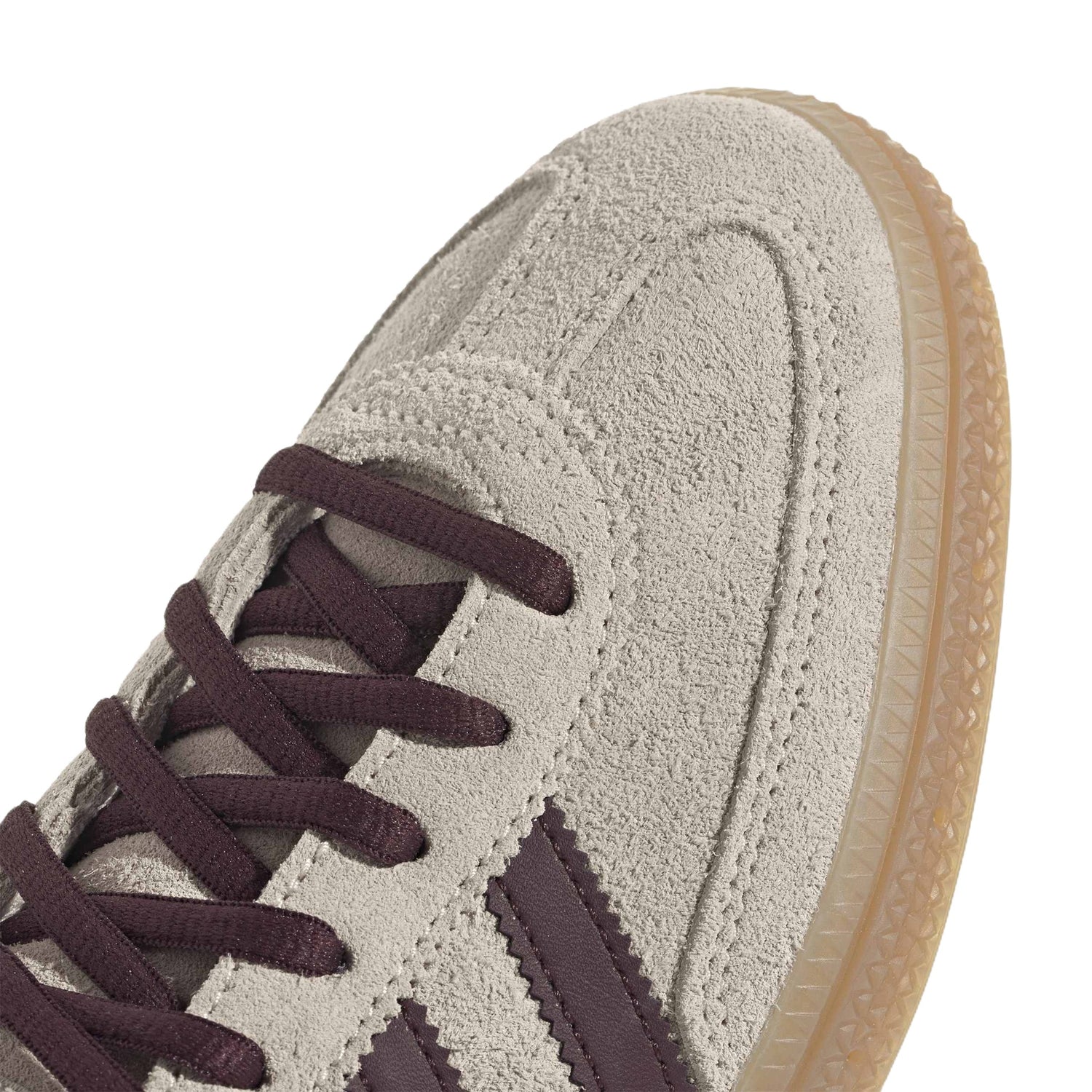 Adidas Mujer Handball Spezial Wonder White Aurora Ruby Gum – detalle de la puntera