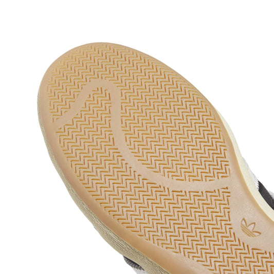 Adidas Mujer Jabbar Ruche Black Off White Warm Vanilla – detalle de la suela