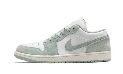 Air Jordan 1 Low SE Seafoam