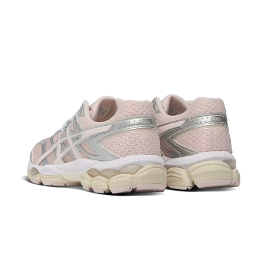 Asics Gel-Cumulus 16 Pink Cloud