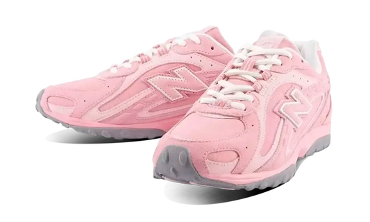 New Balance 204L Pastel Pink