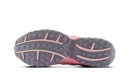 New Balance 204L Pastel Pink