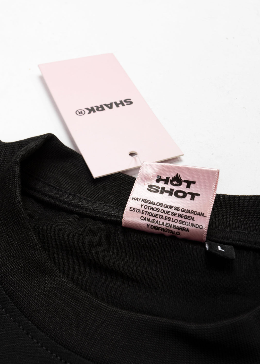 Newcop Shark Liquid Black Tee Ropa 3