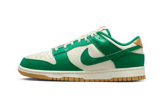 Dunk Low Malachite University Gold