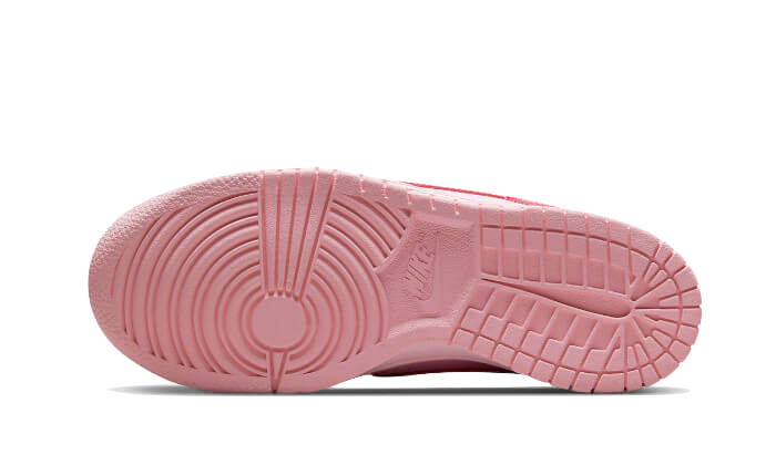 Dunk Low Triple Pink