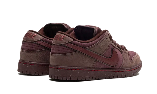 SB Dunk Low City Of Love Burgundy Crush