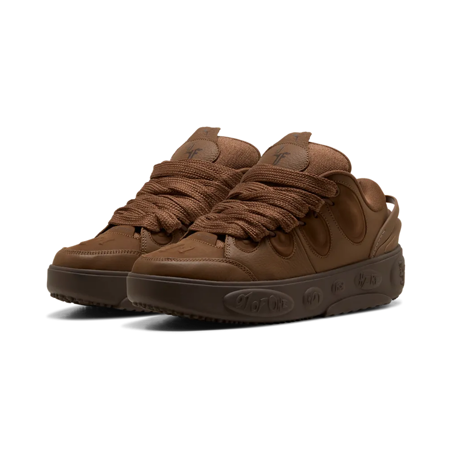Zapatillas Puma LaMelo La Francé Mocha Mix Haute Coffee – vista frontal del par