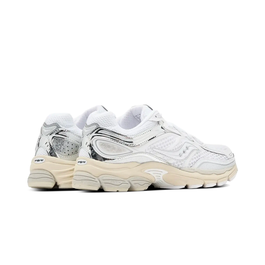 Saucony Progrid Omni 9 Eggshell
