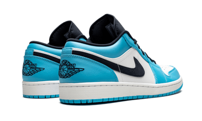 Air Jordan 1 Low UNC3