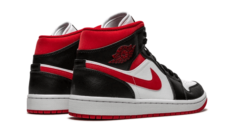 Air Jordan 1 Mid Gym Red Black White3