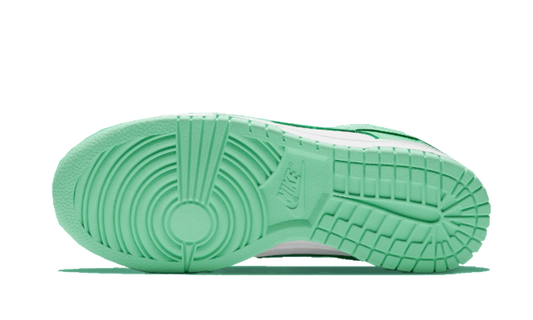 DUNK LOW GREEN GLOW4