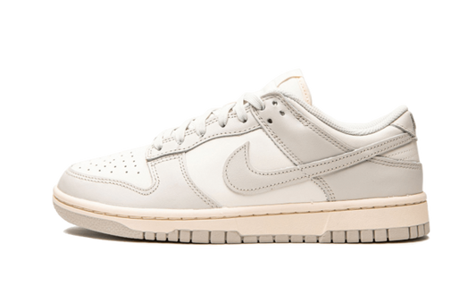 DUNK LOW LIGHT BONE