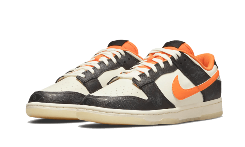 sb dunk low halloween 2021