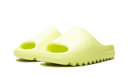 YEEZY SLIDE GLOW GREEN2