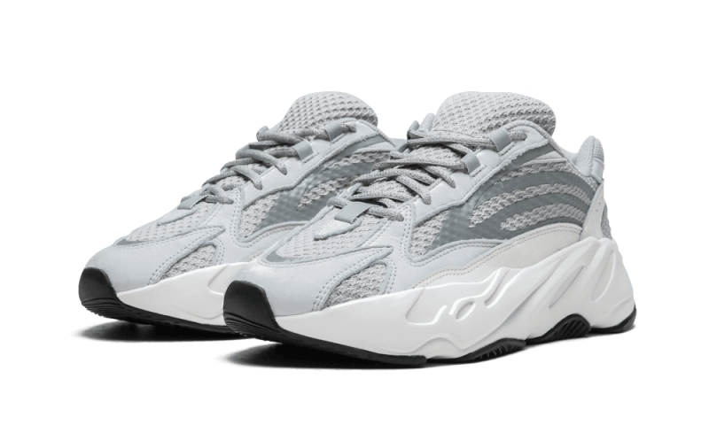 yeezy-700-v2-static-110164_5000x