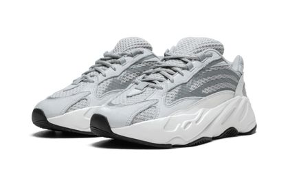 yeezy-700-v2-static-110164_5000x