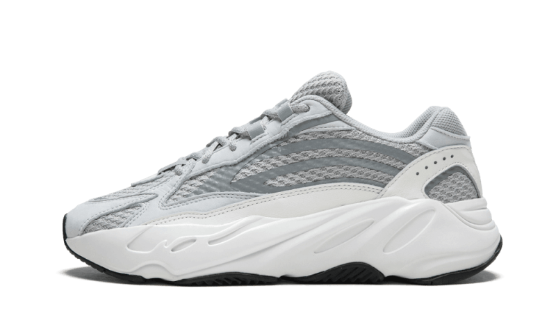 yeezy-700-v2-static-472450_5000x